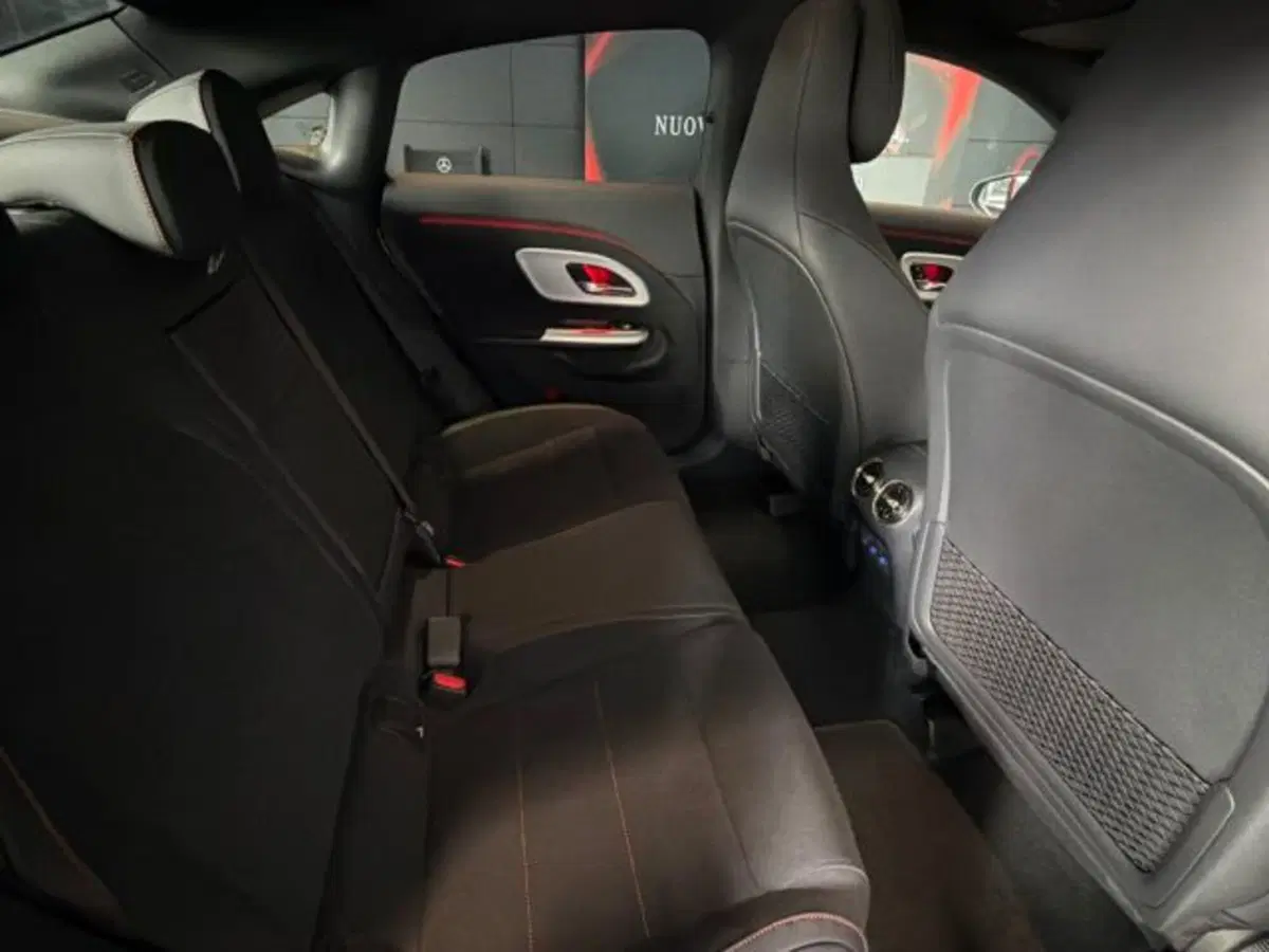 Mercedes-Benz CLA nuova a Potenza (16)