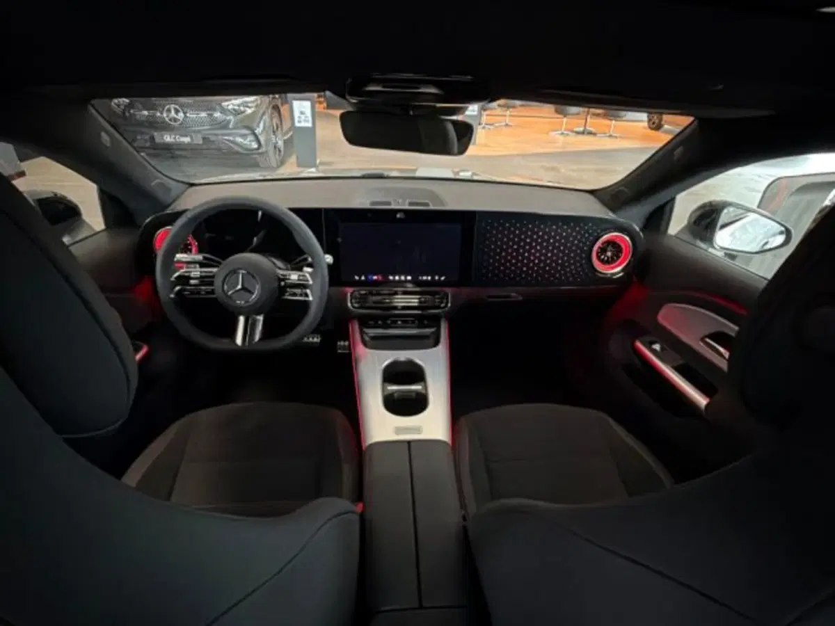Mercedes-Benz CLA nuova a Potenza (17)