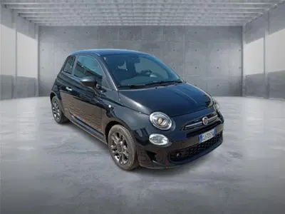 Fiat 500 1.0 Hybrid Connect del 2022 usata a Bari