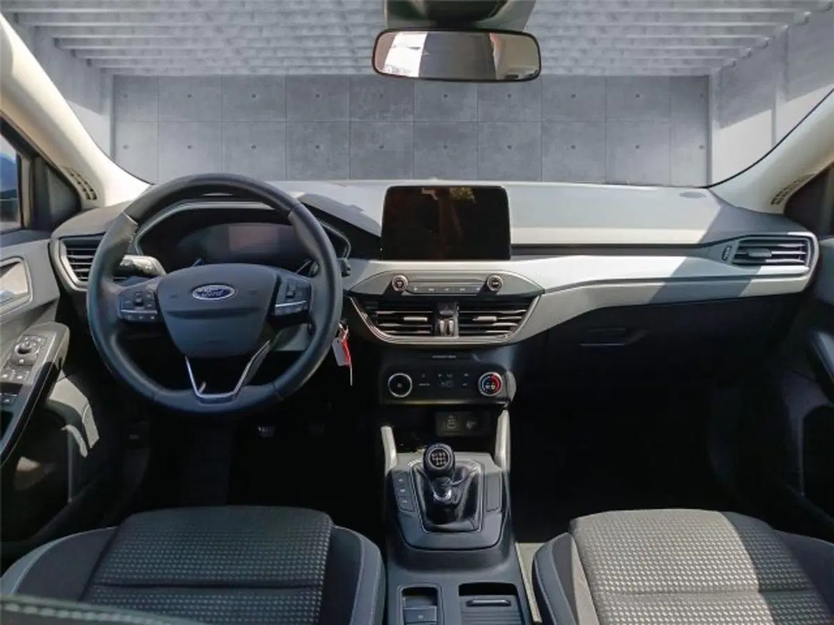 Ford Focus usata a Bari (13)