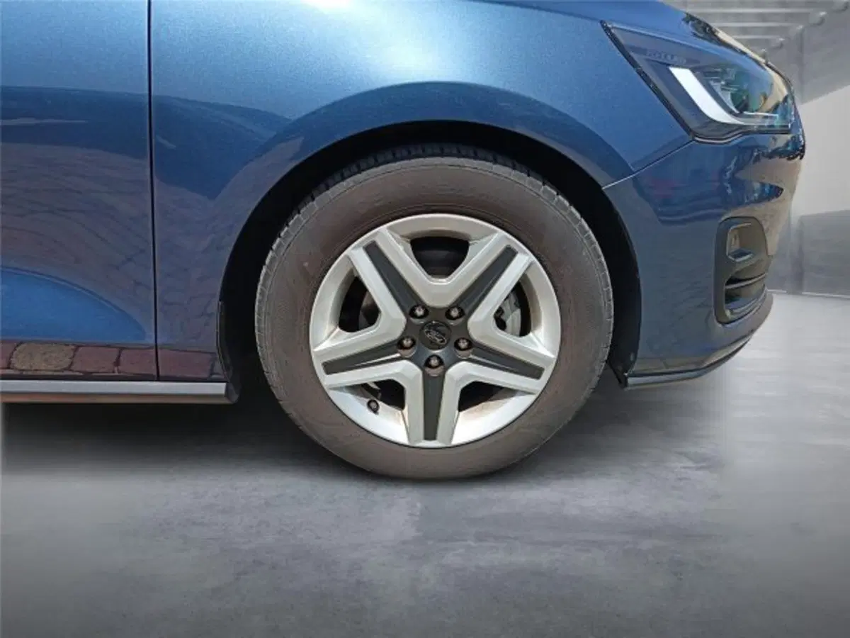 Ford Focus usata a Bari (8)