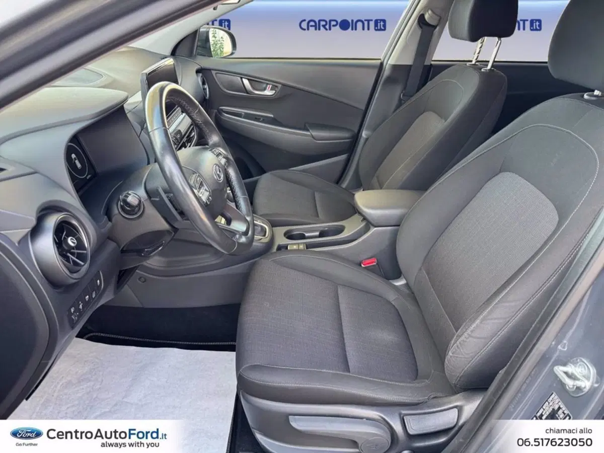 Hyundai Kona usata a Roma (9)