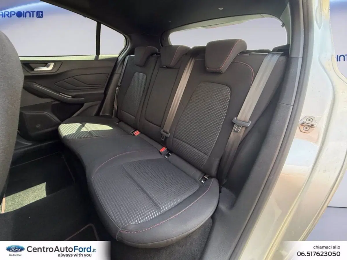Ford Focus usata a Roma (13)