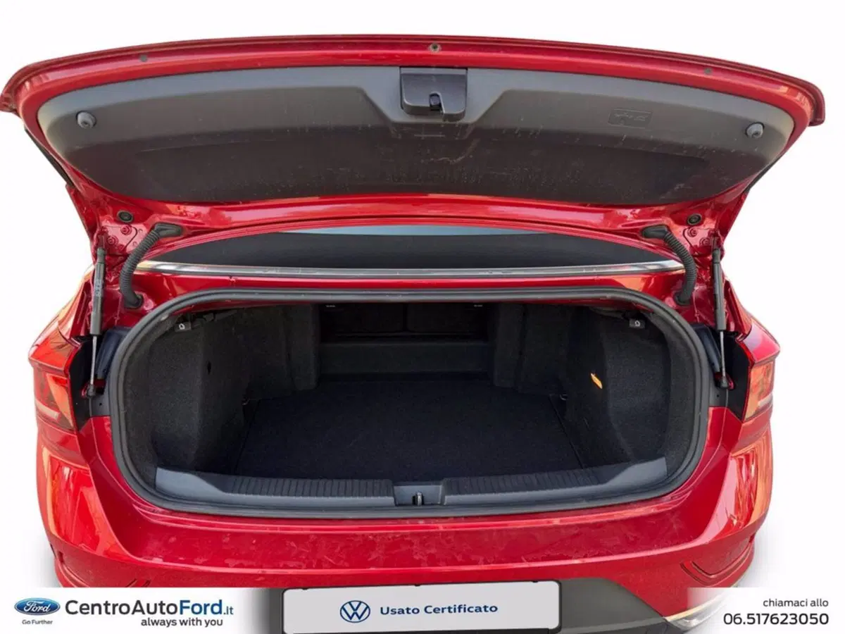 Volkswagen T-Roc Cabrio usata a Roma (17)