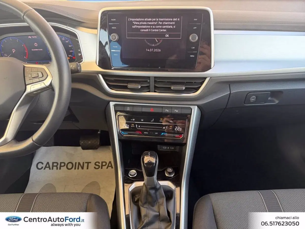 Volkswagen T-Roc Cabrio usata a Roma (11)