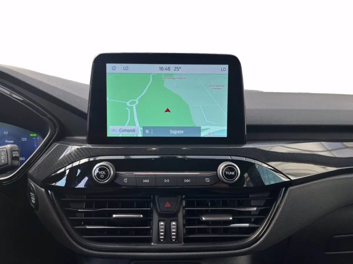 Ford Kuga usata a Milano (14)