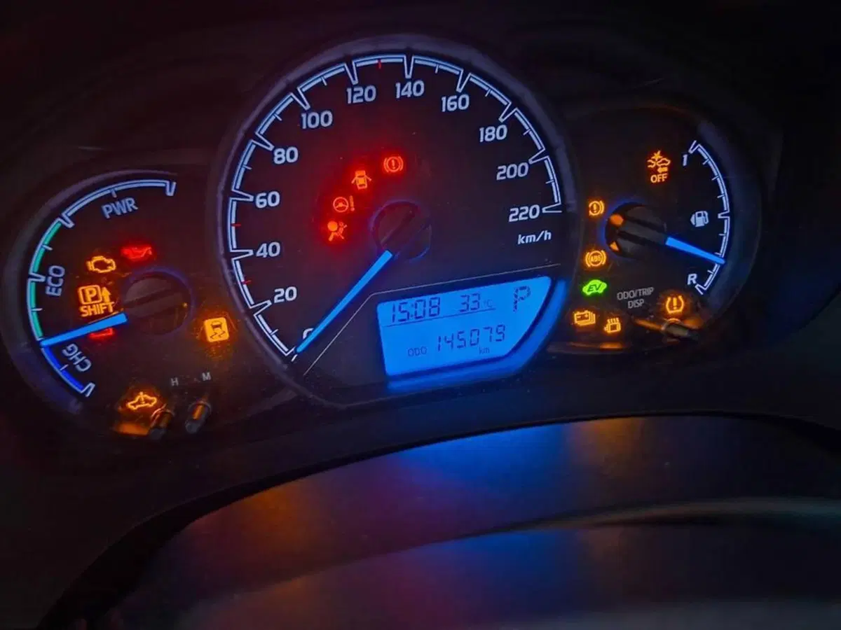 Toyota Yaris usata a Torino (8)