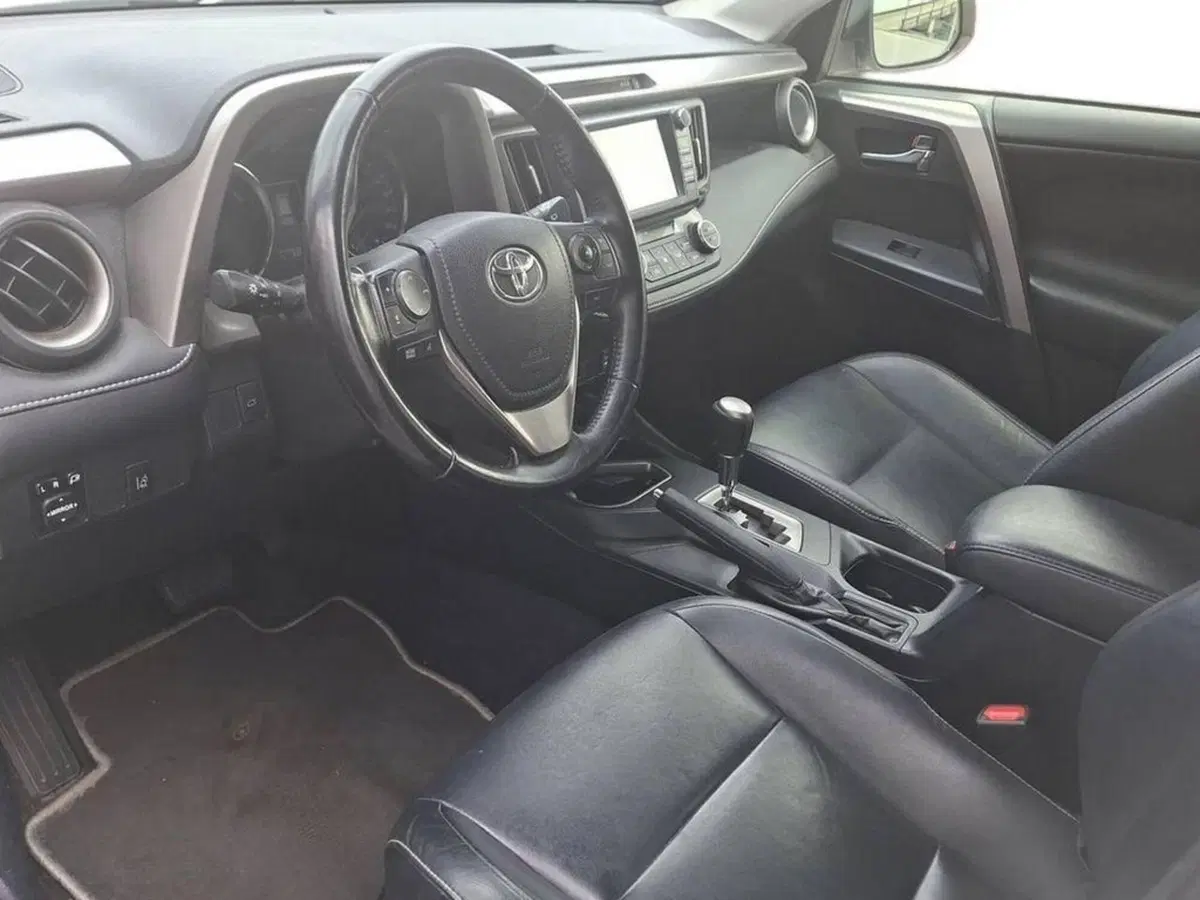 Toyota Rav4 usata a Torino (11)