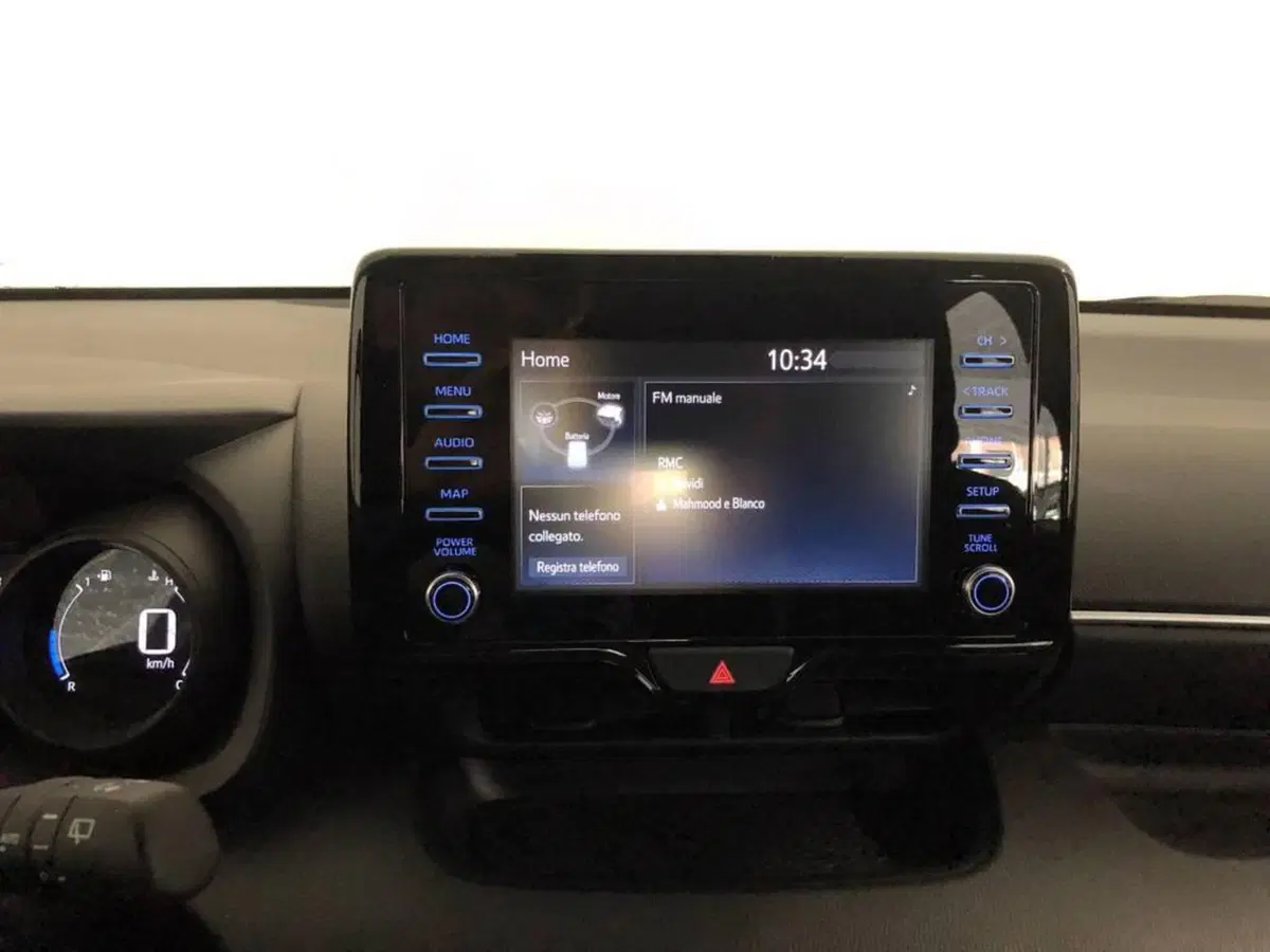Toyota Yaris Cross usata a Torino (8)