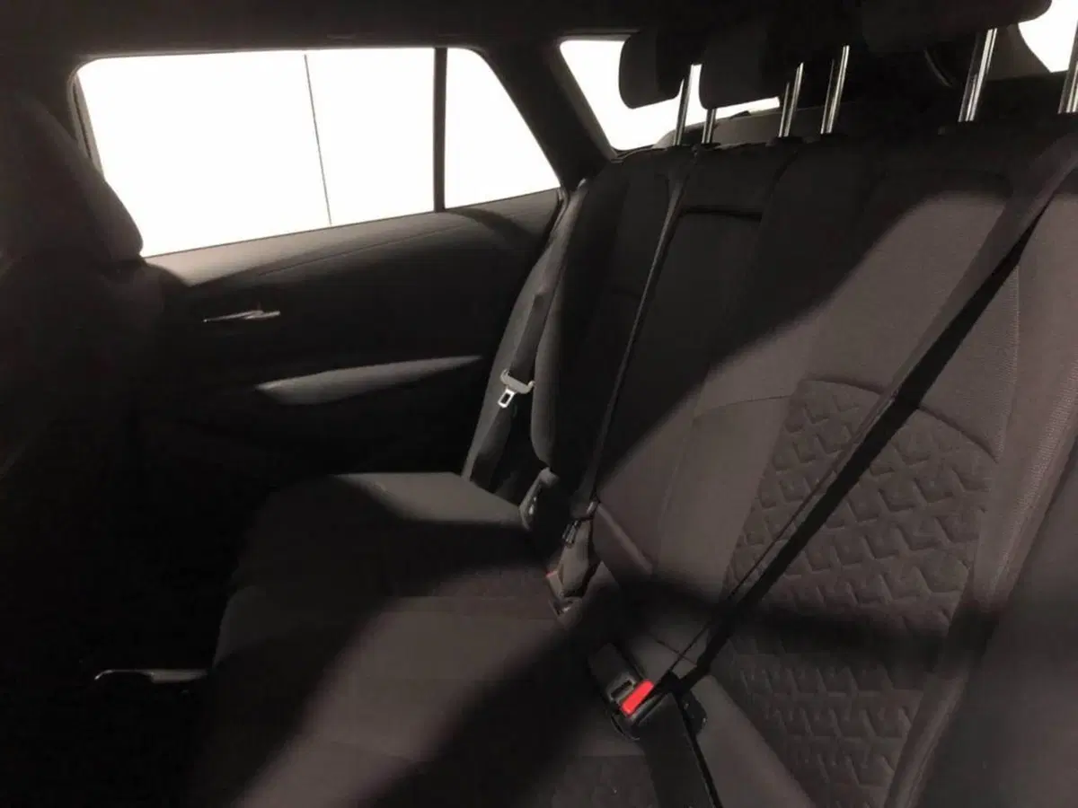 Toyota Corolla Touring Sports usata a Torino (11)