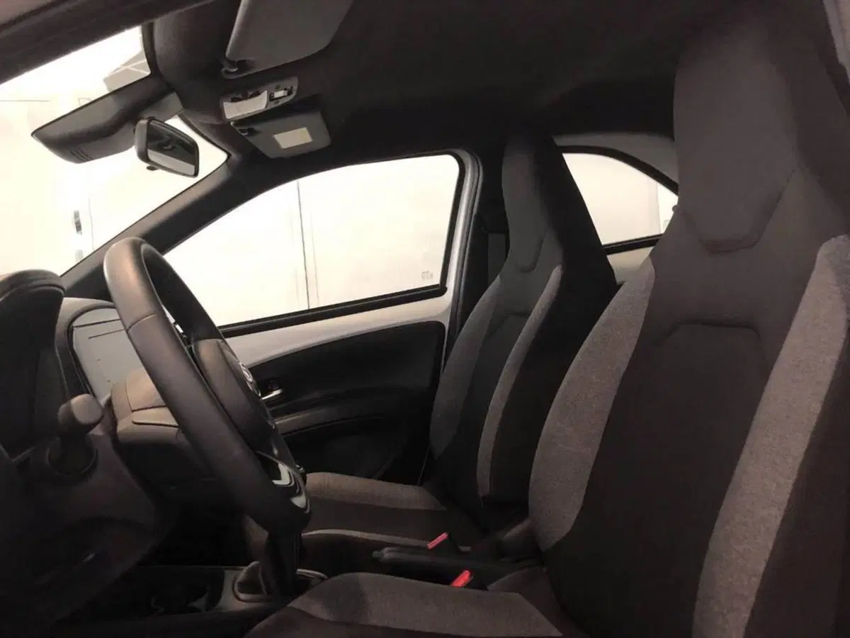 Toyota Aygo X usata a Torino (13)