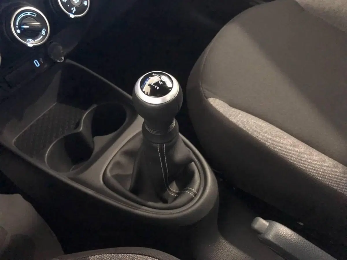 Toyota Aygo X usata a Torino (9)