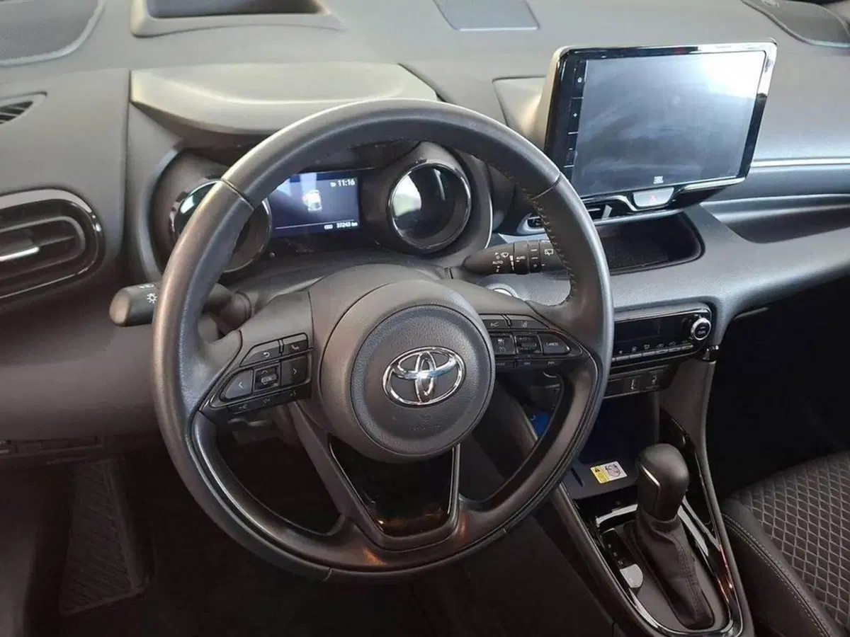 Toyota Yaris Cross usata a Torino (9)