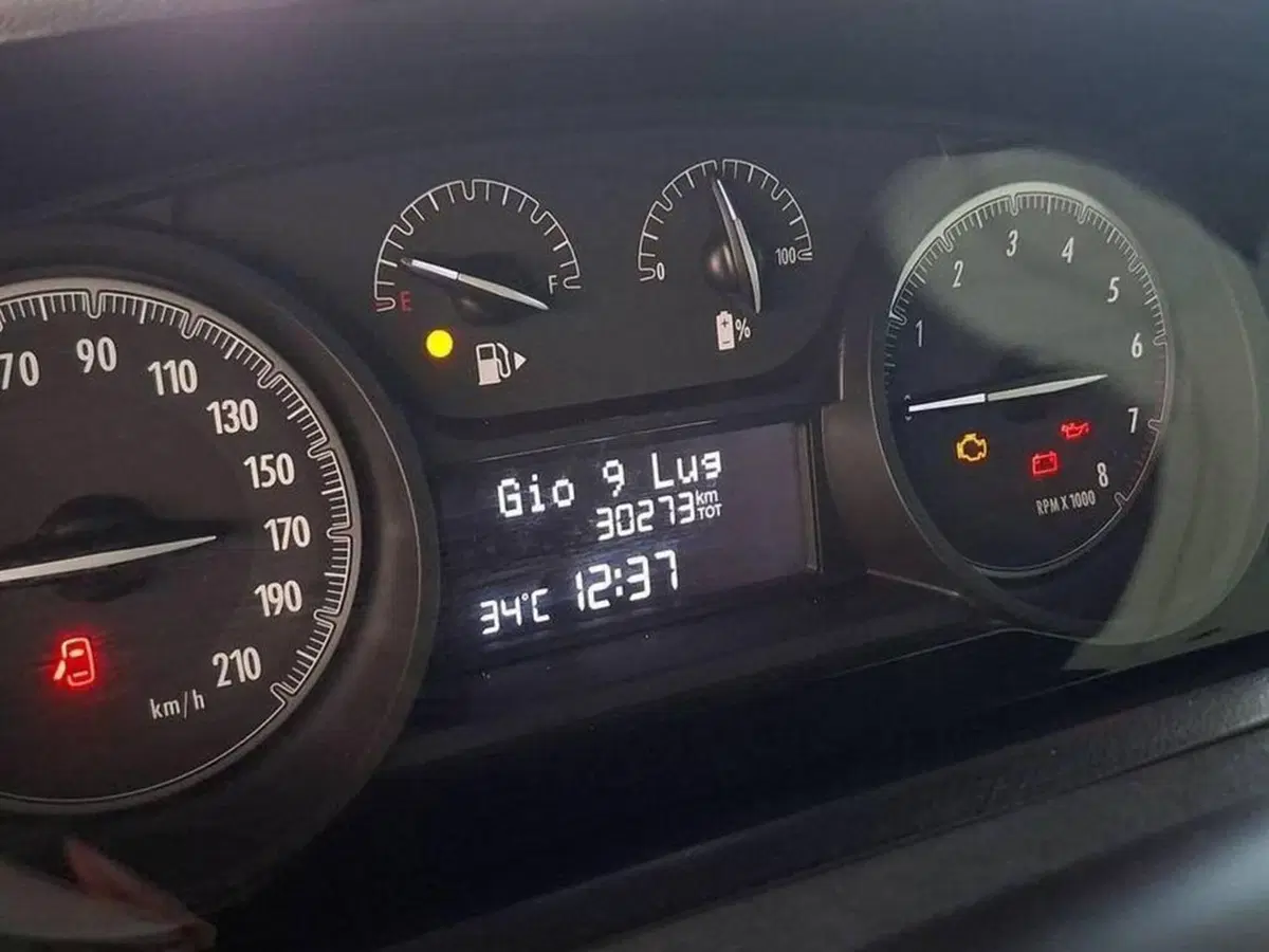 Lancia Ypsilon usata a Torino (6)