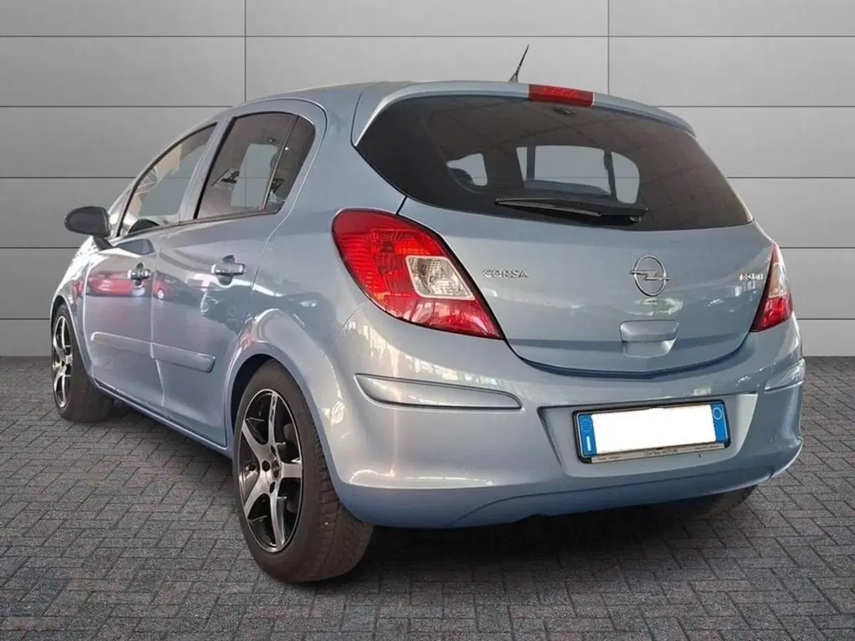 Opel Corsa usata a Torino (2)
