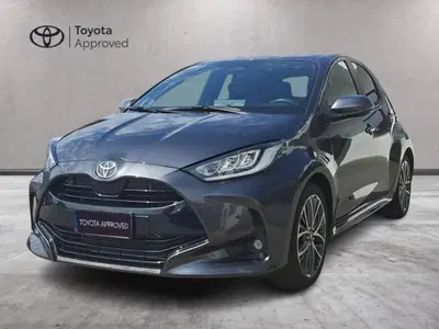 Toyota Yaris Cross 1.5h GR Sport Black Sky fwd 116cv e-cvt del 2025 usata a Torino