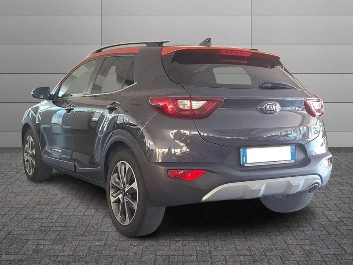 Kia Stonic usata a Torino (2)