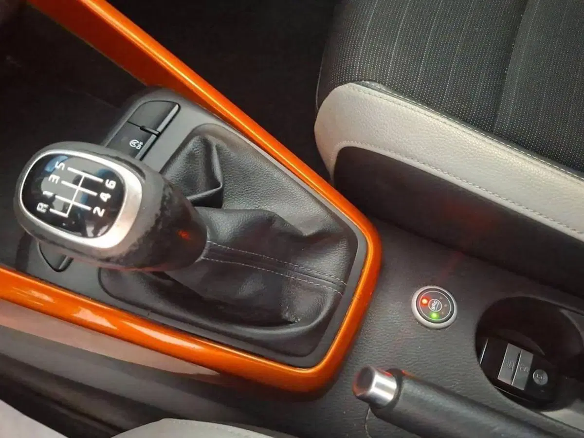 Kia Stonic usata a Torino (8)