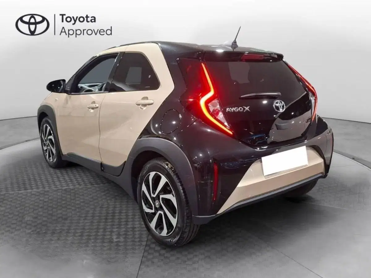 Toyota Aygo X usata a Torino (6)