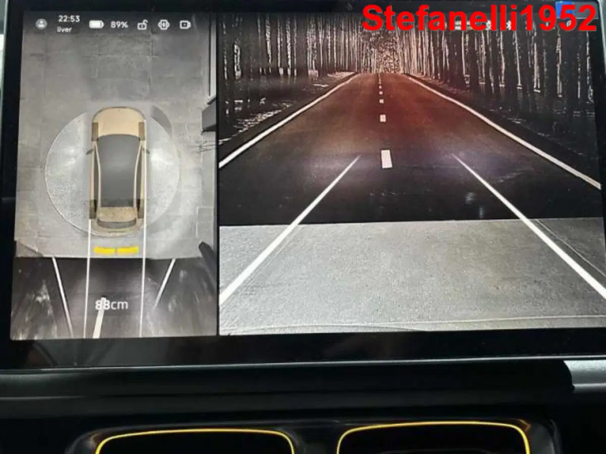 Leapmotor B05 nuova a Bologna (12)