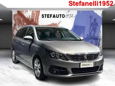 Peugeot 308 SW BlueHDi 130 S&amp;S Allure Pack del 2021 usata a Bologna