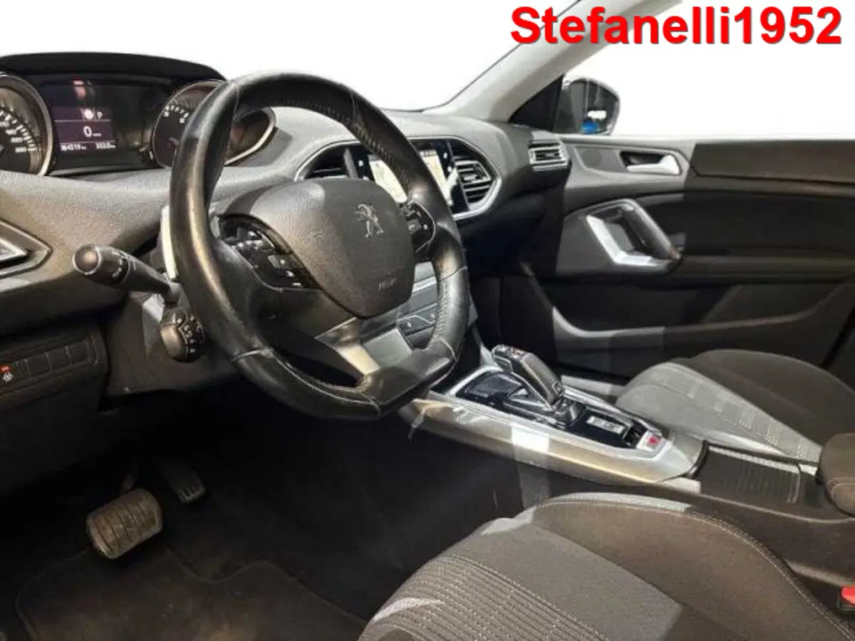 Peugeot 308 SW usata a Bologna (11)