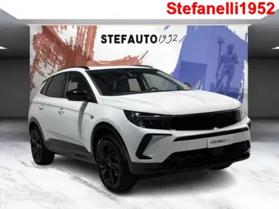 Opel Grandland 1.2 hybrid GS s&amp;s 136cv dct6 nuova a Bologna