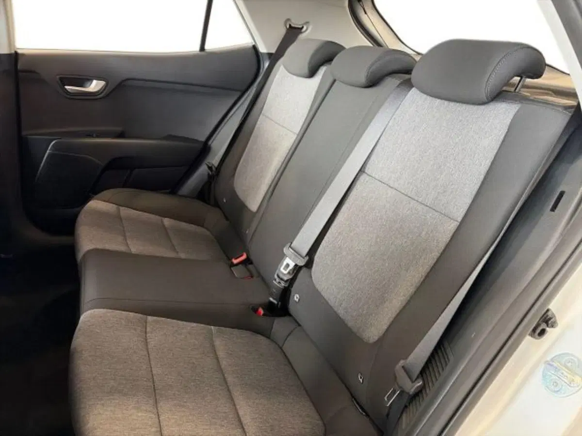 Kia Stonic usata a Sassari (9)