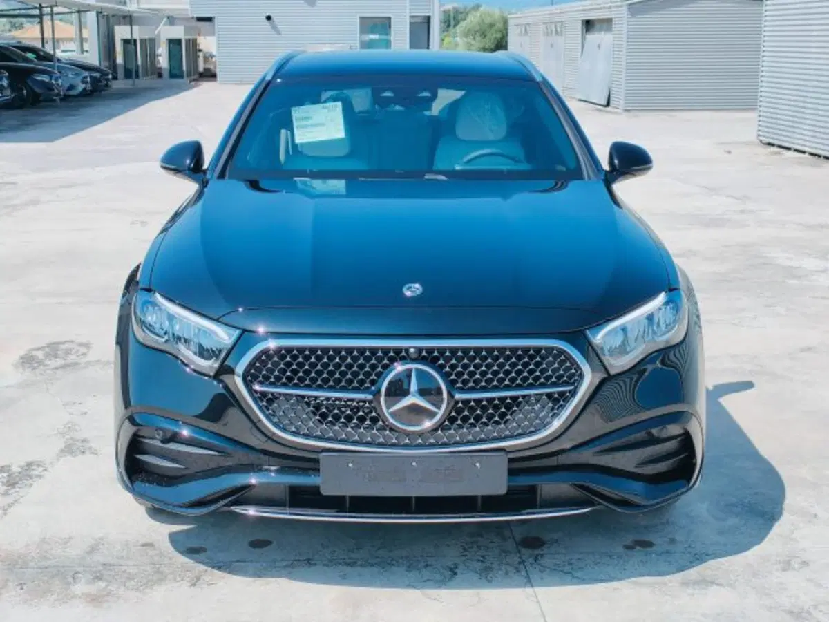 Mercedes-Benz Classe E Station Wagon nuova a Teramo (2)