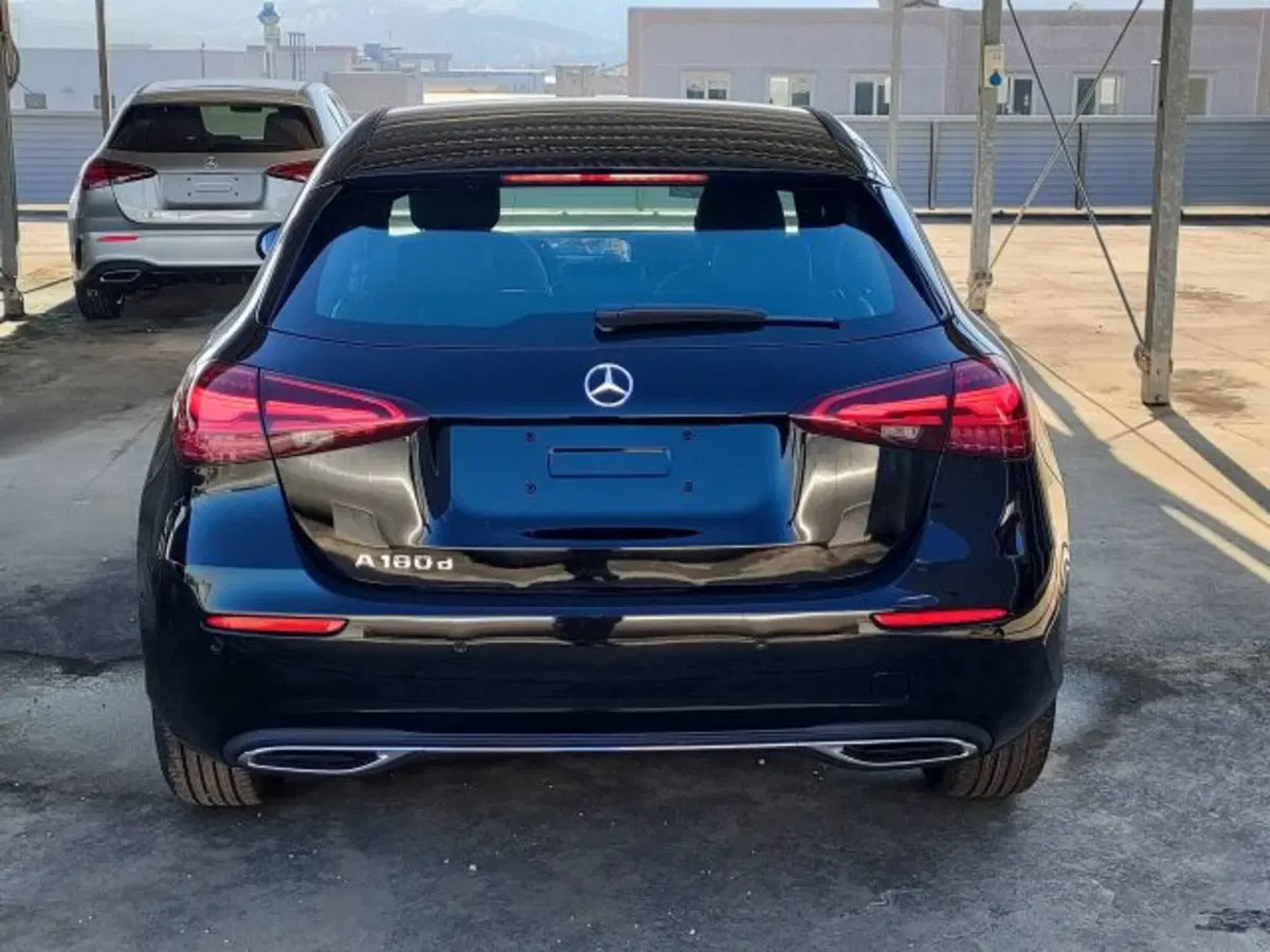 Mercedes-Benz Classe A nuova a Teramo (4)