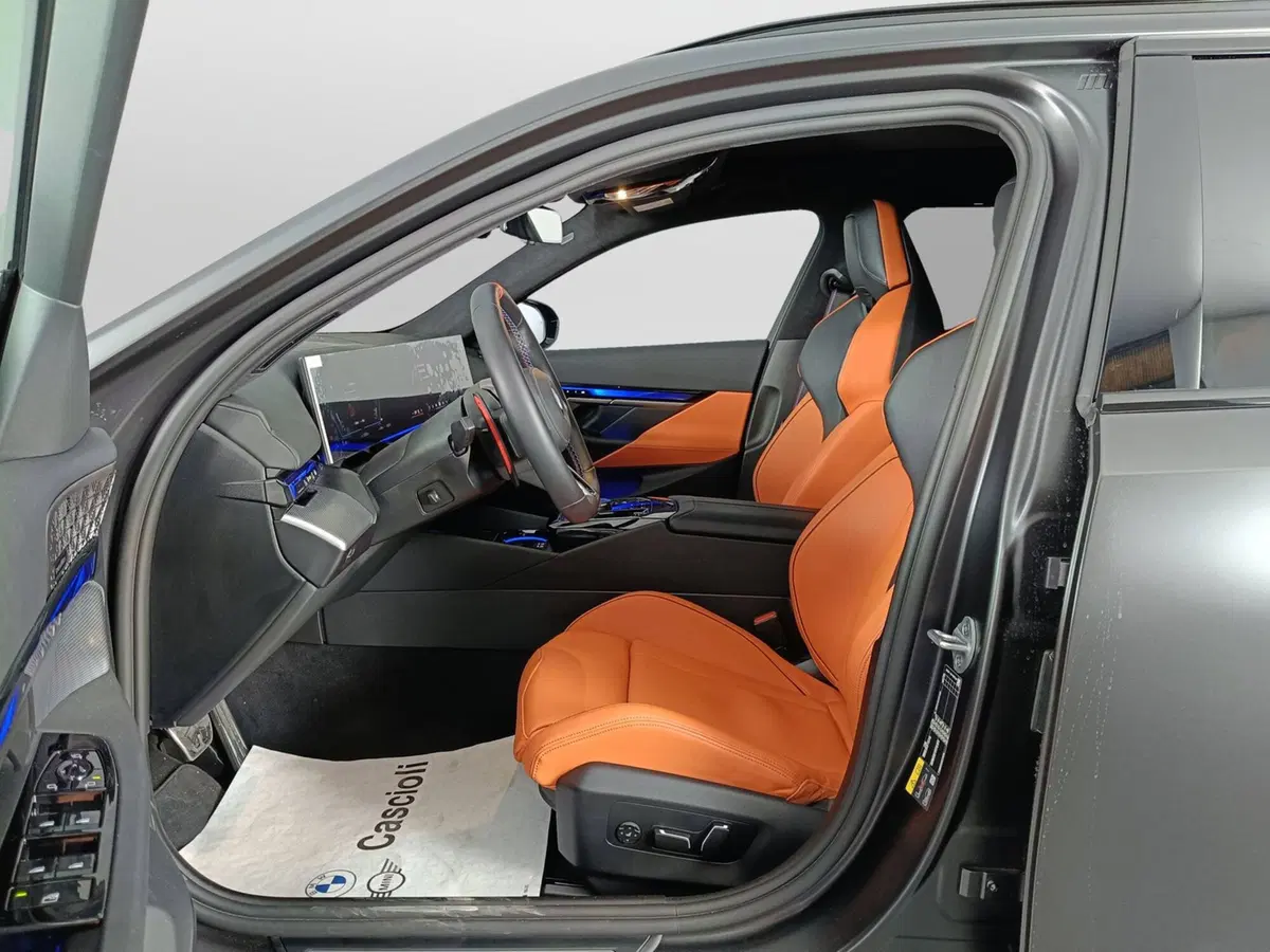 BMW Serie 5 Touring usata a Ascoli Piceno (8)