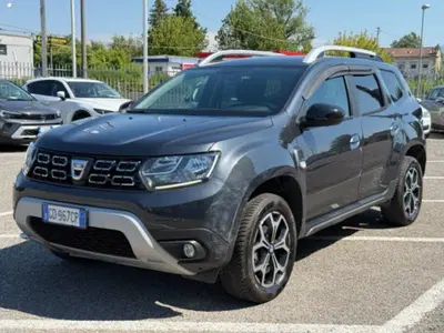 Dacia Duster 1.0 TCe 100 CV ECO-G 4x2 15th Anniversary del 2021 usata a Massarosa
