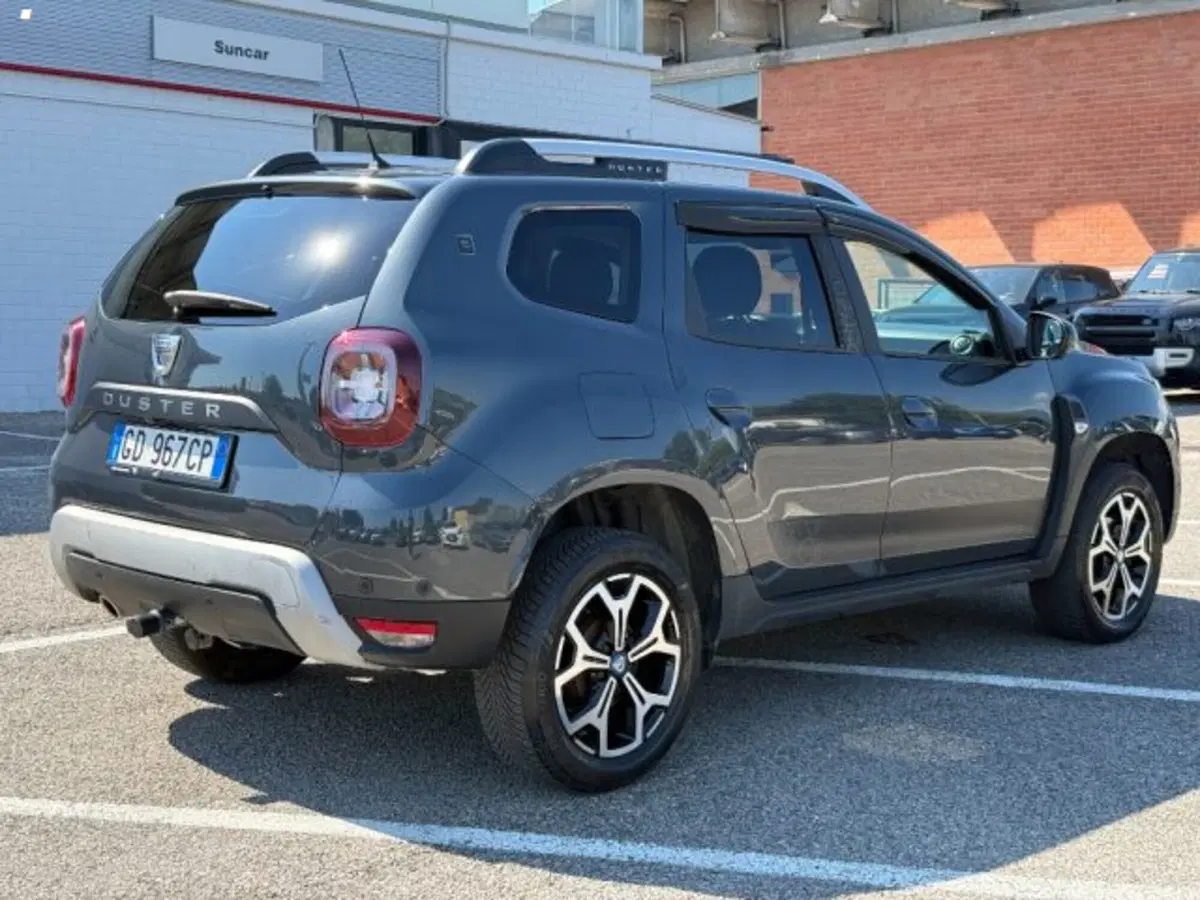 Dacia Duster usata a Lucca (4)