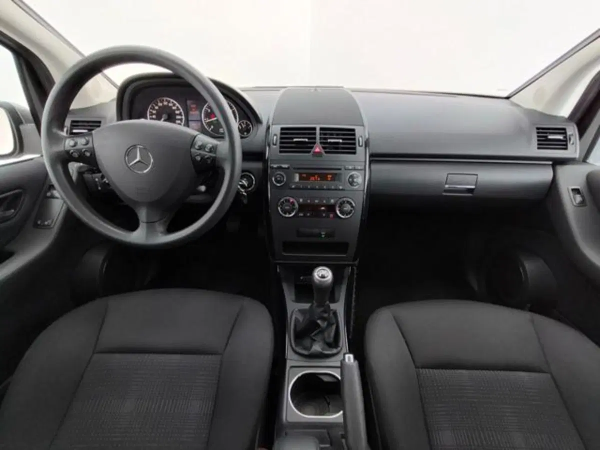 Mercedes-Benz Classe A usata a Como (4)