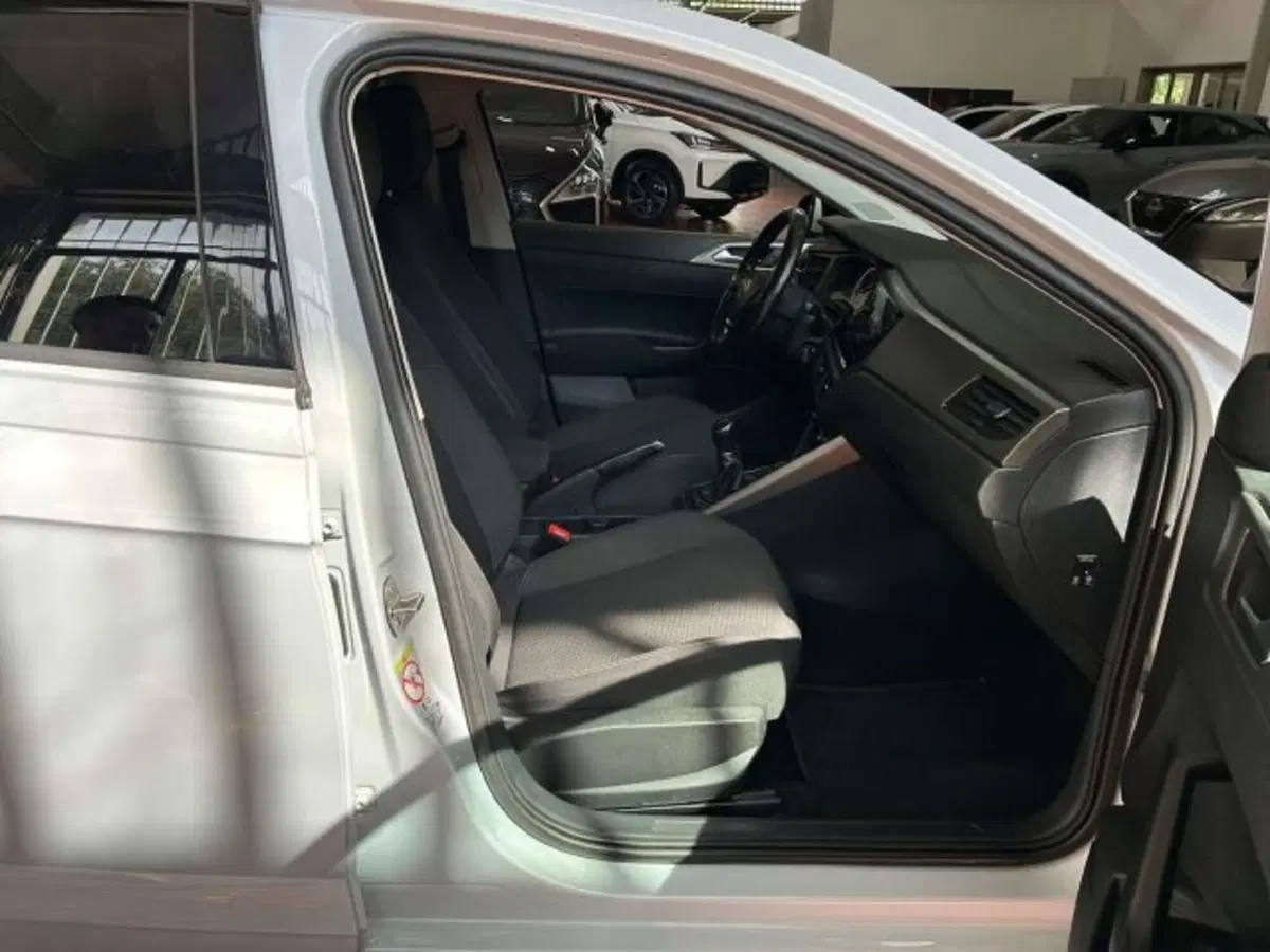 Volkswagen Polo usata a Firenze (11)
