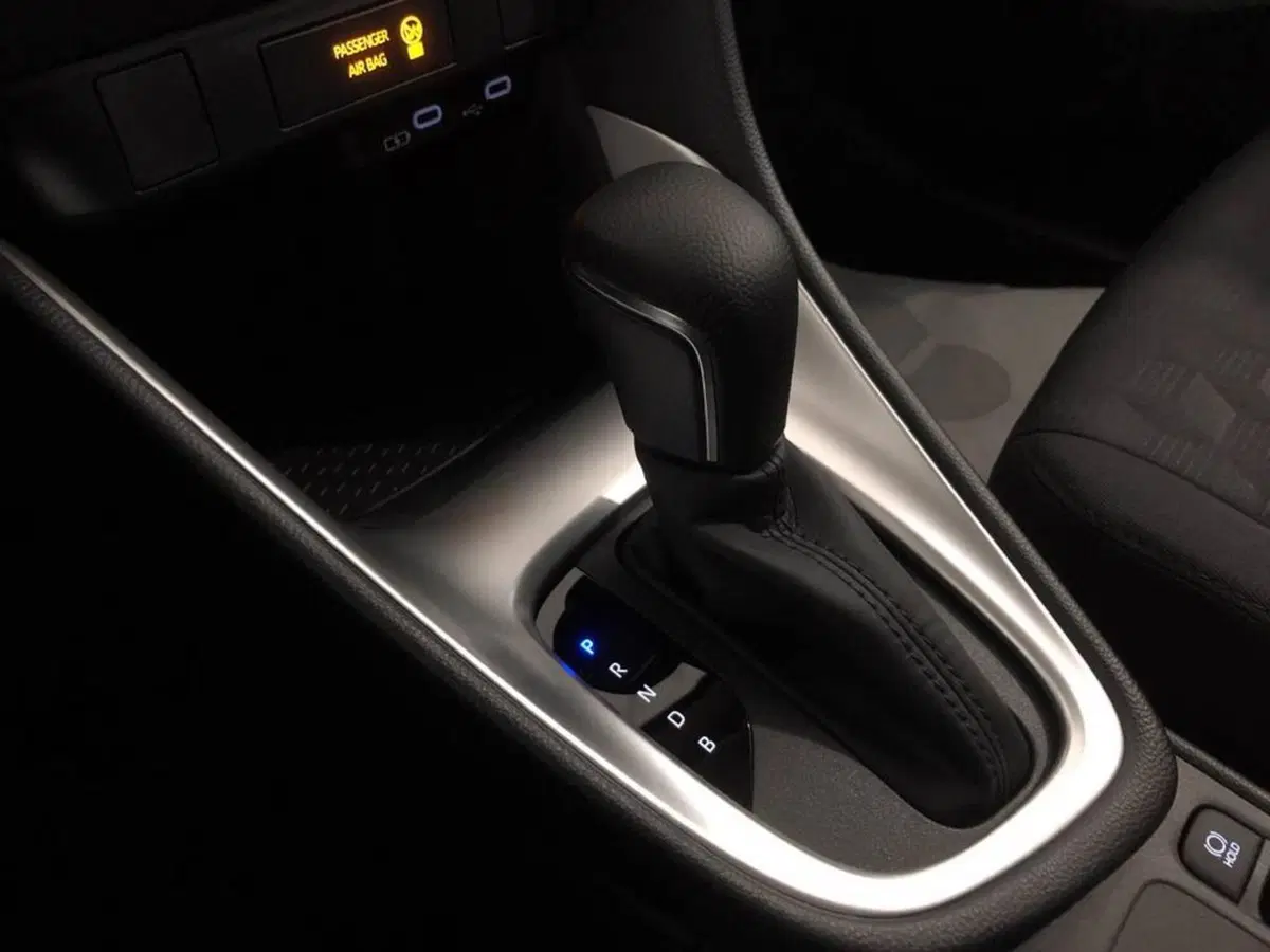 Toyota Yaris Cross nuova a Torino (11)