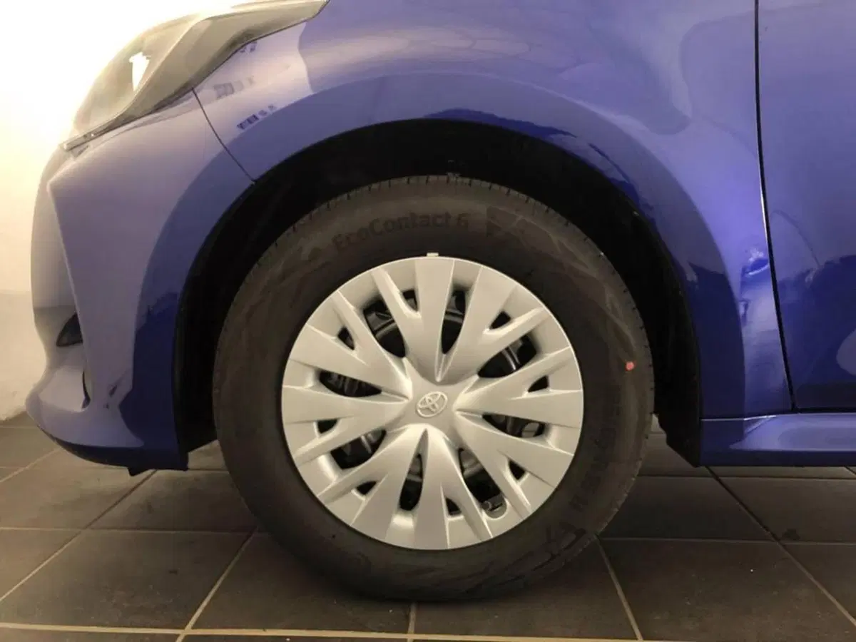 Toyota Yaris Cross nuova a Torino (14)