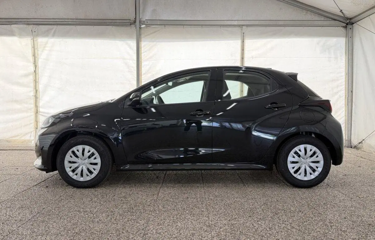 Toyota Yaris Cross nuova a Monza e Brianza (3)