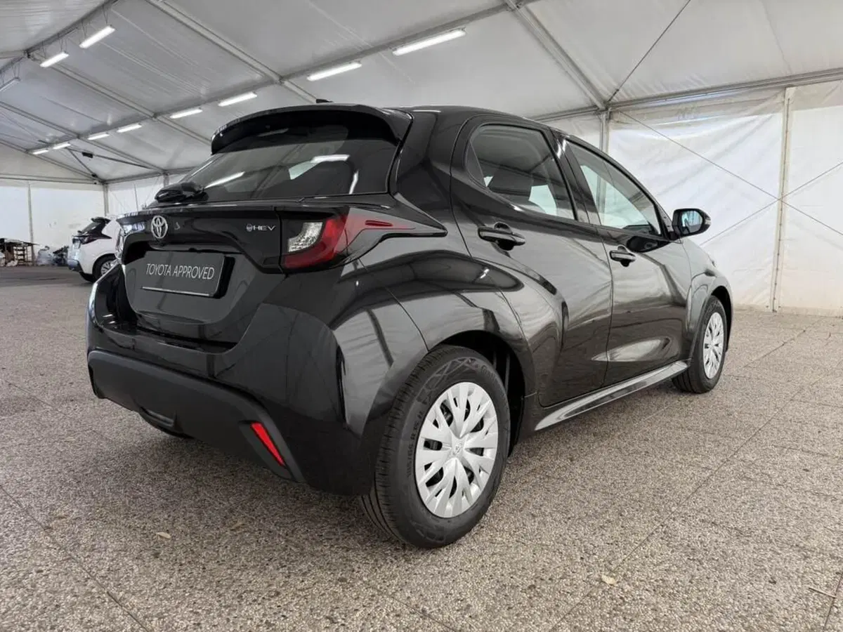 Toyota Yaris Cross nuova a Monza e Brianza (6)