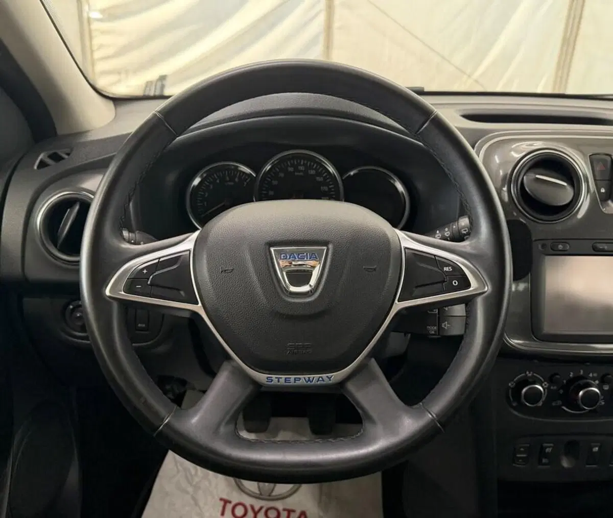 Dacia Sandero usata a Monza e Brianza (7)