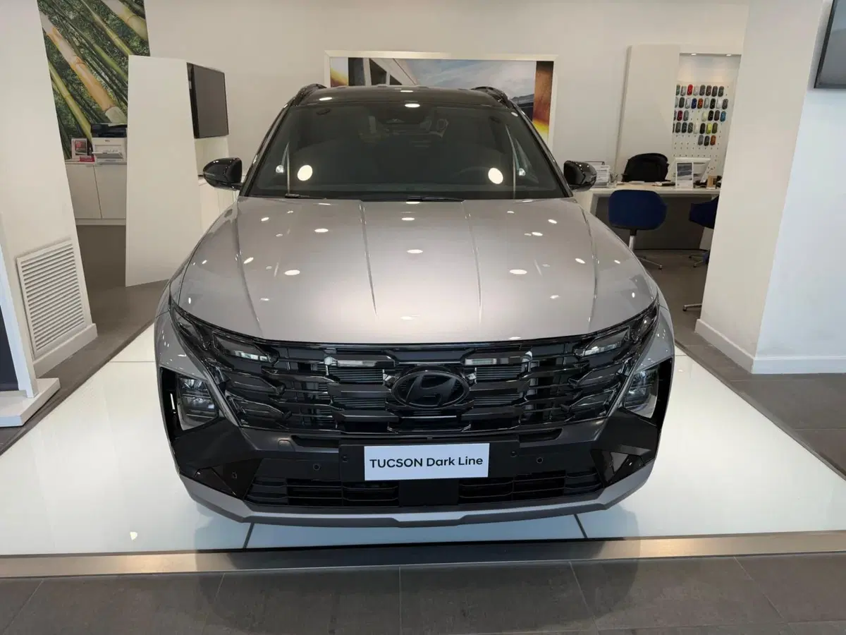 Hyundai Tucson nuova a Napoli (3)