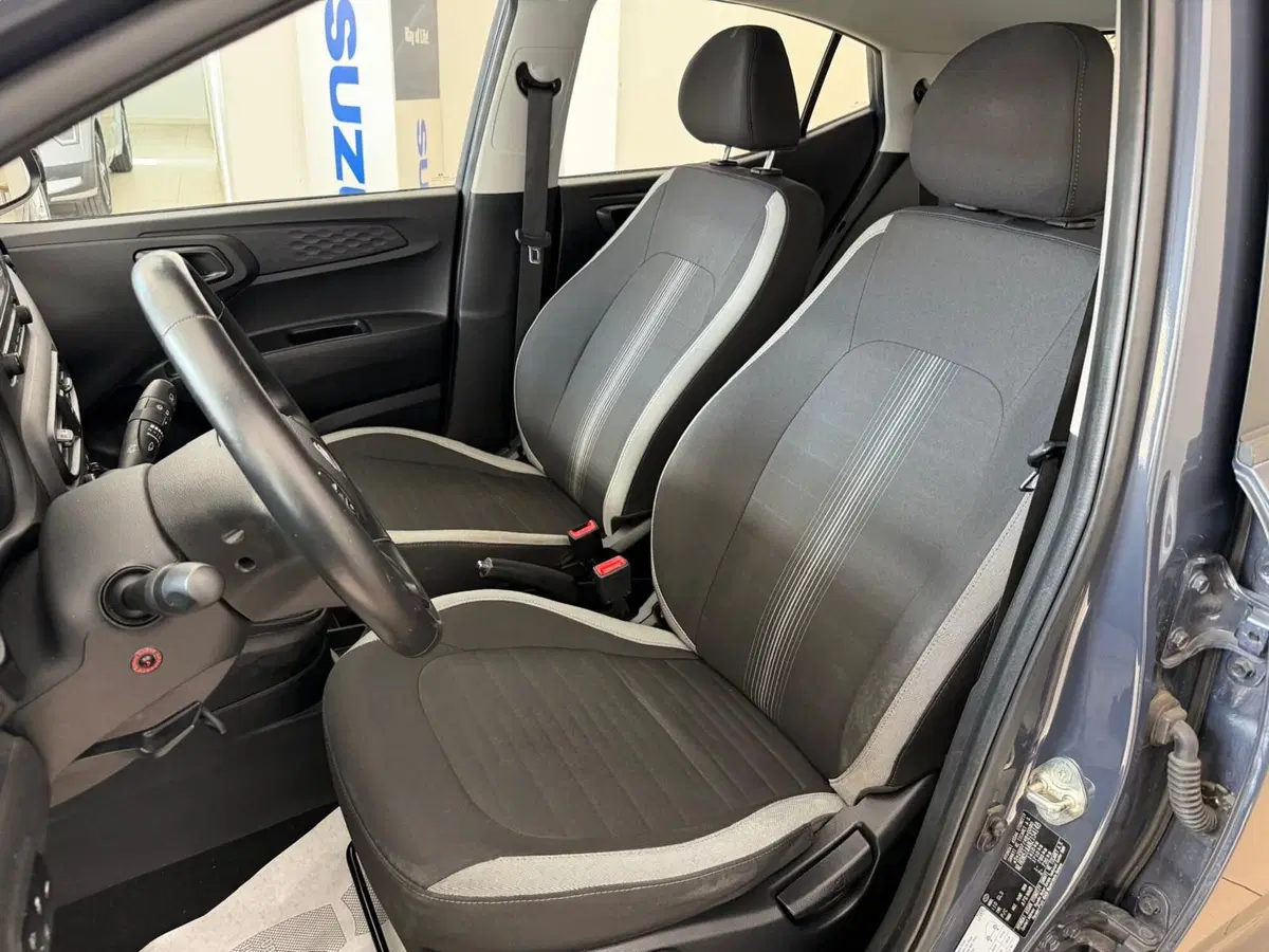 Hyundai i10 usata a Napoli (7)