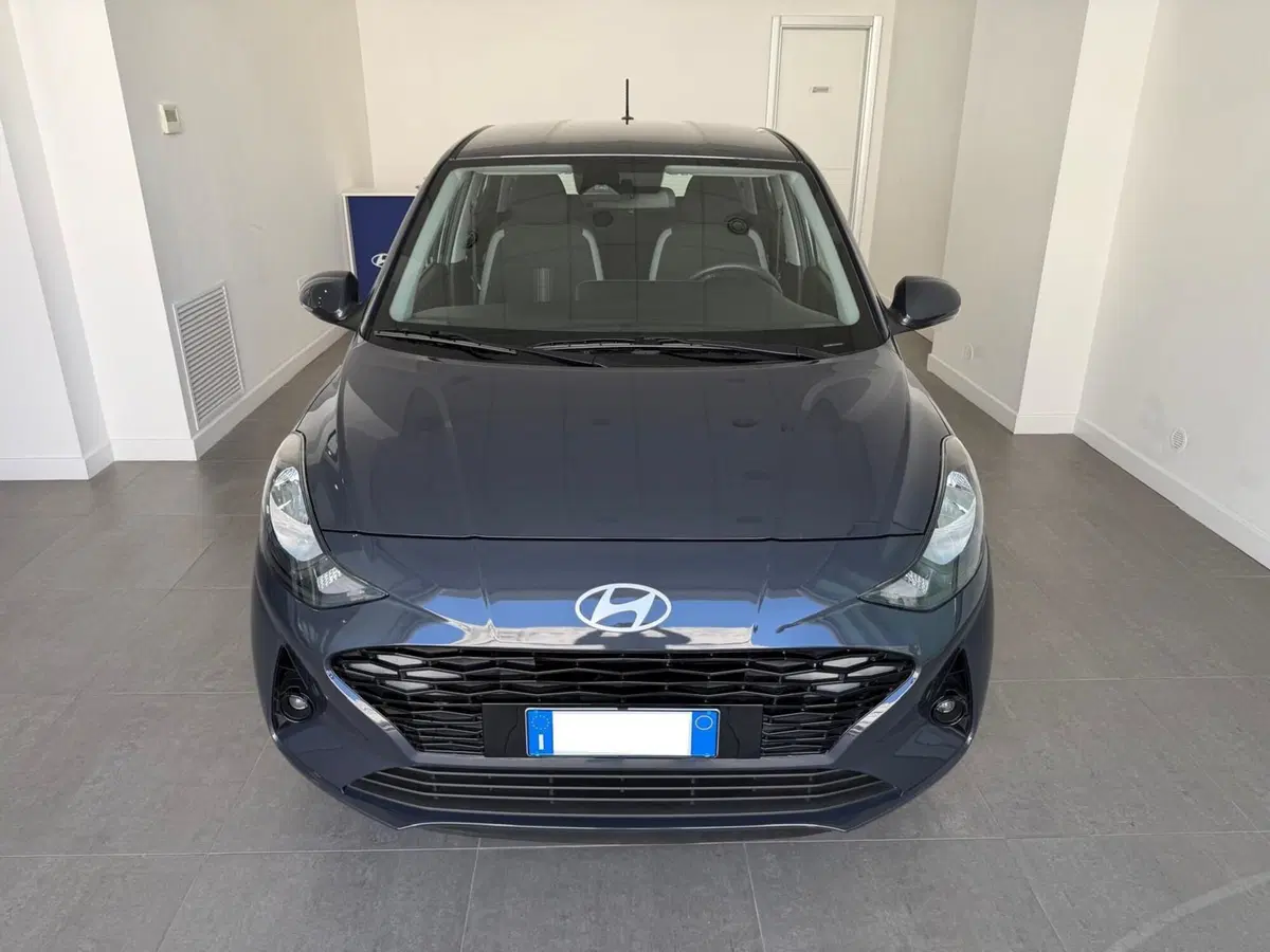 Hyundai i10 usata a Napoli (3)