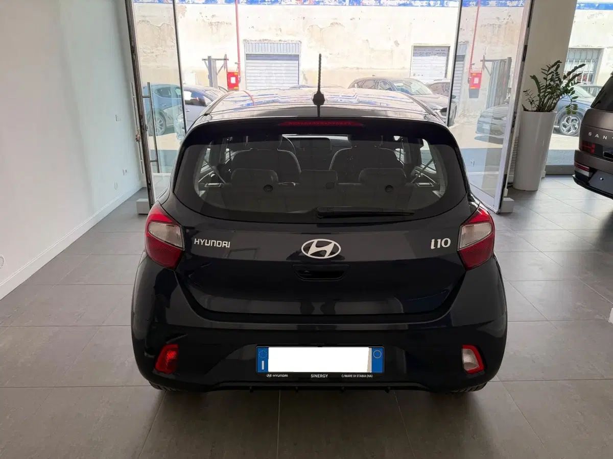 Hyundai i10 usata a Napoli (6)
