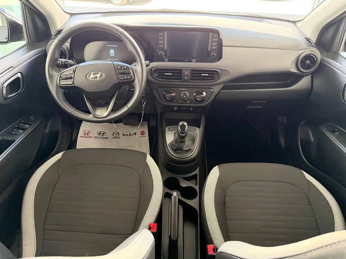 Hyundai i10 usata a Napoli (8)