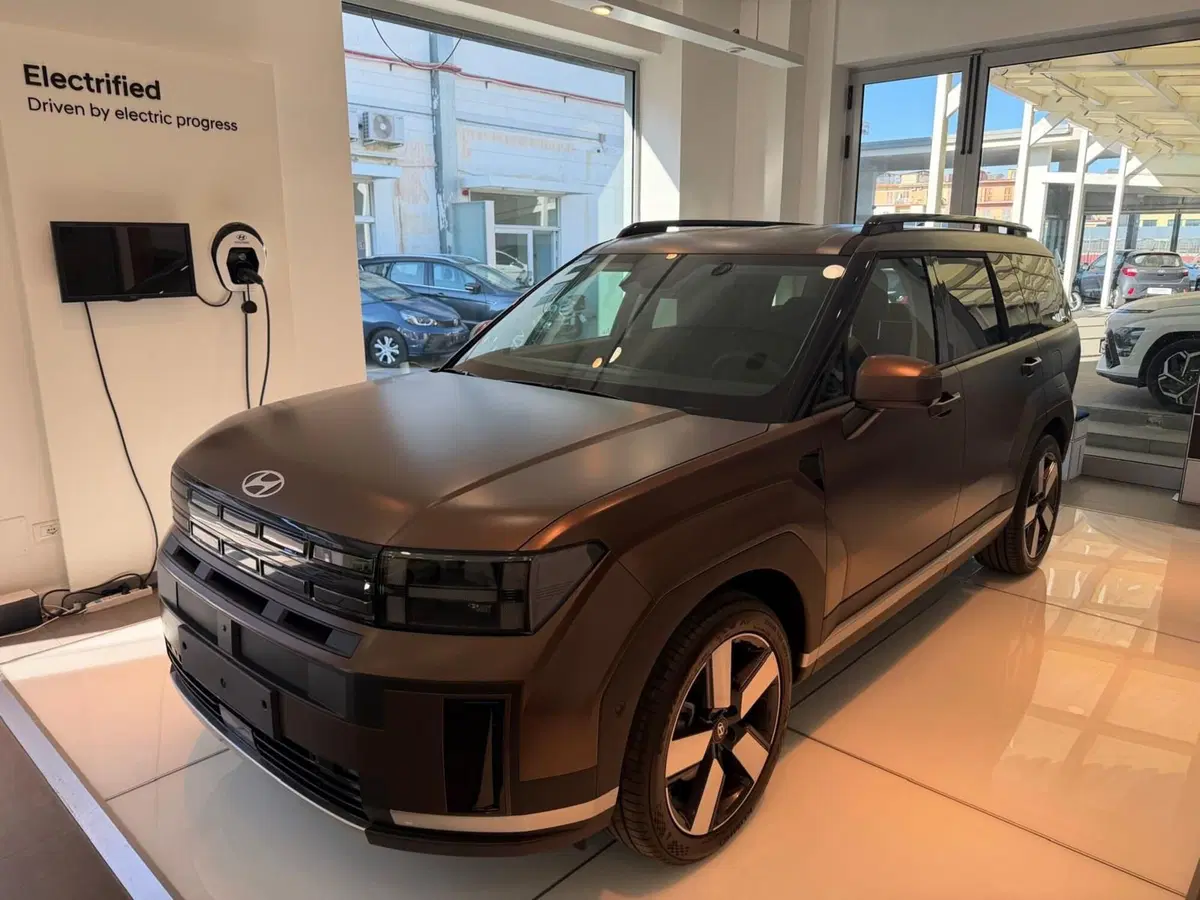 Hyundai Santa Fe nuova a Napoli (2)