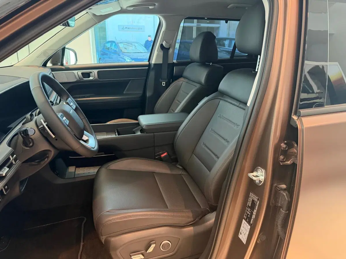 Hyundai Santa Fe nuova a Napoli (8)