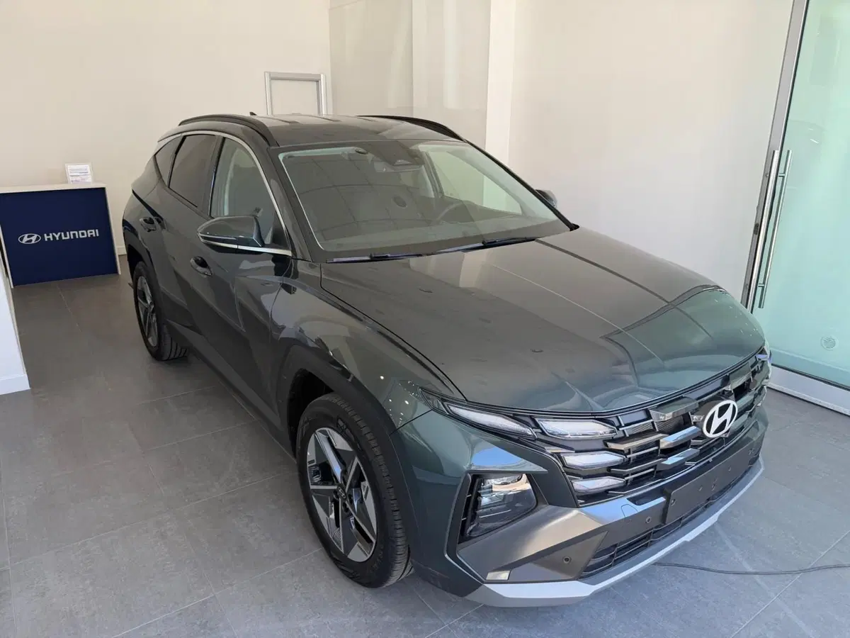 Hyundai Tucson nuova a Napoli