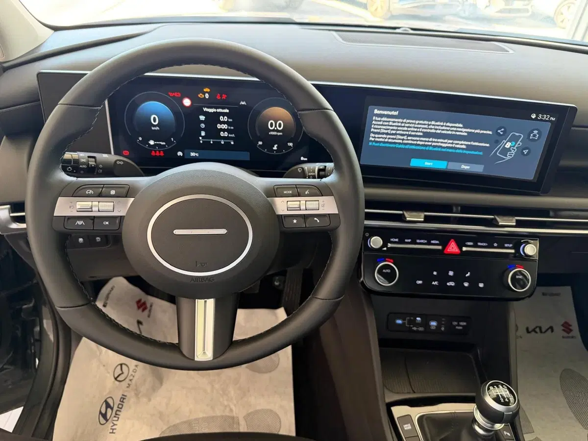 Hyundai Tucson nuova a Napoli (10)