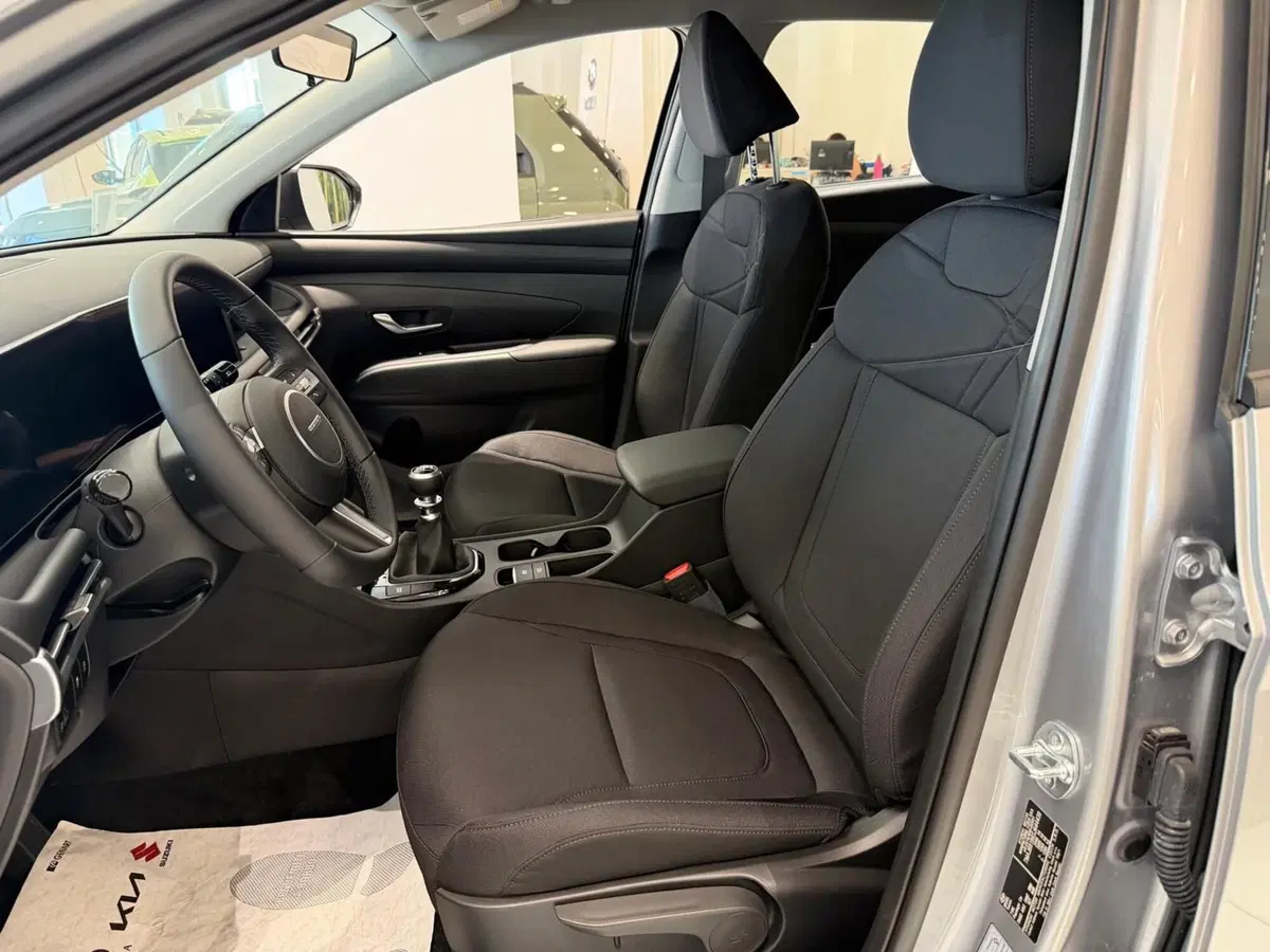 Hyundai Tucson nuova a Napoli (7)
